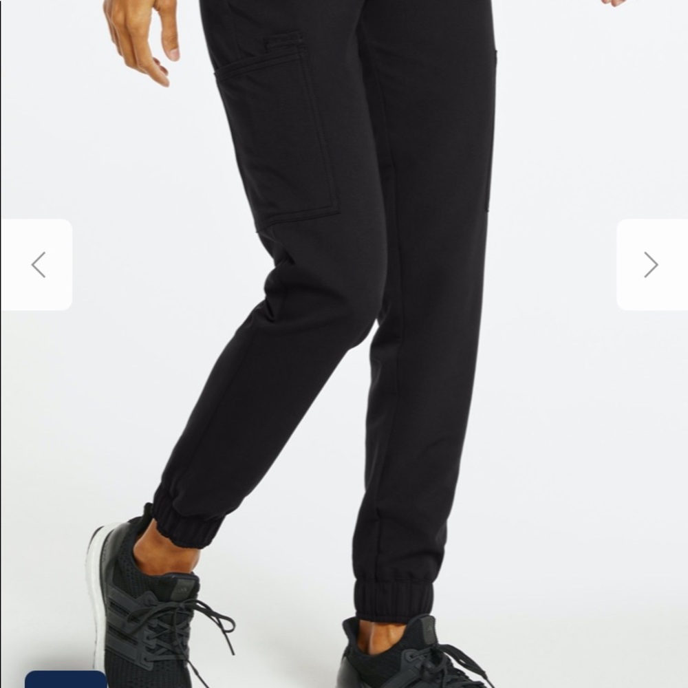 Jaanuu Jogger Scrub Pants